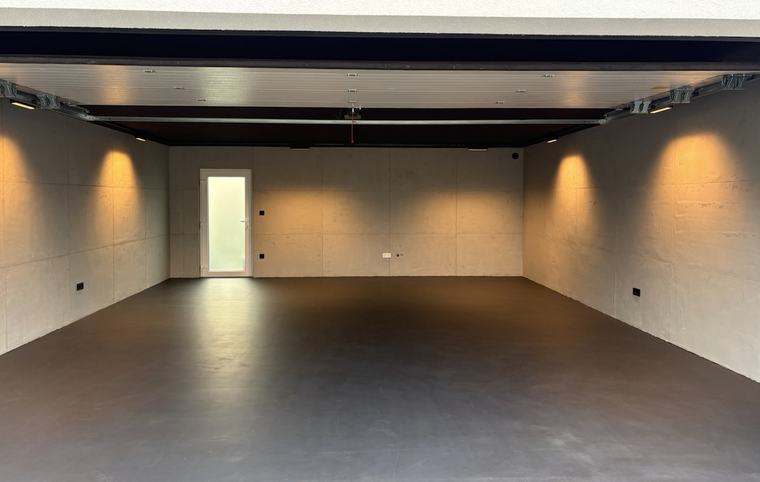 Garage: Wand und Boden